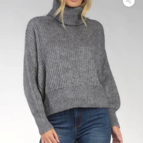 Elan Turtleneck Sweater, size L - Picture 3 of 10